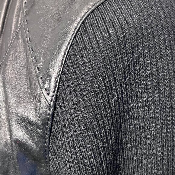 Vince Women's Black Leather and Wool Short High Collar Modern Jacket Sz Med - Picture 6 of 16